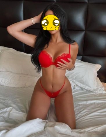 fantezi yapan 20 lik escort
