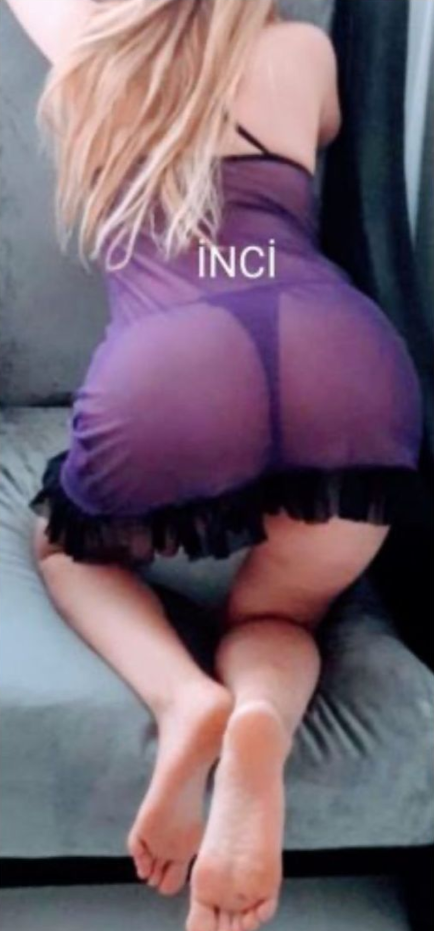 arkadan vermeden sevişen escort