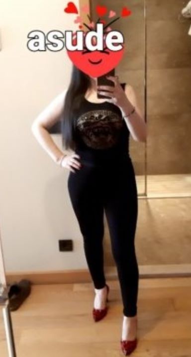 asude gerçek fotolar