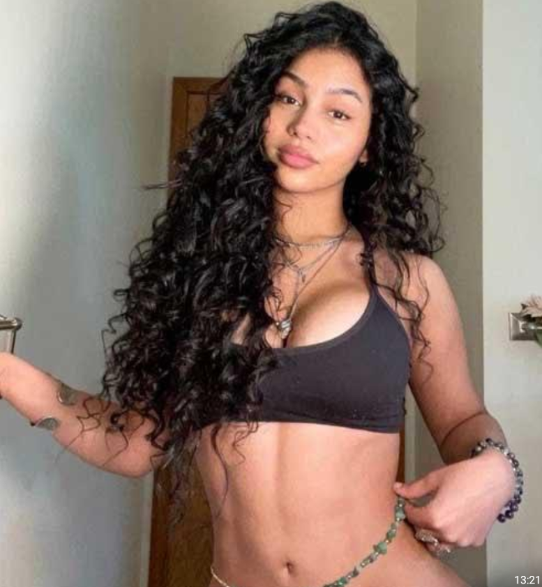 fit vücutlu yeni escort kız