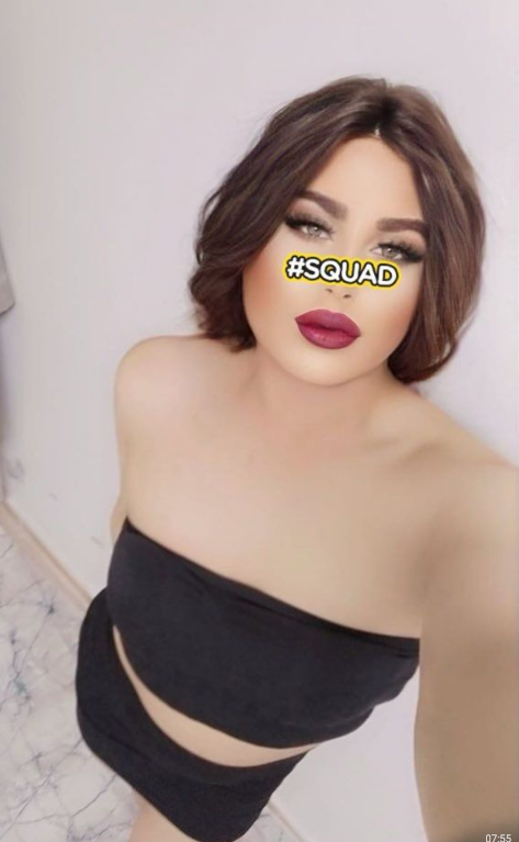 dudakları dolgun trans escort