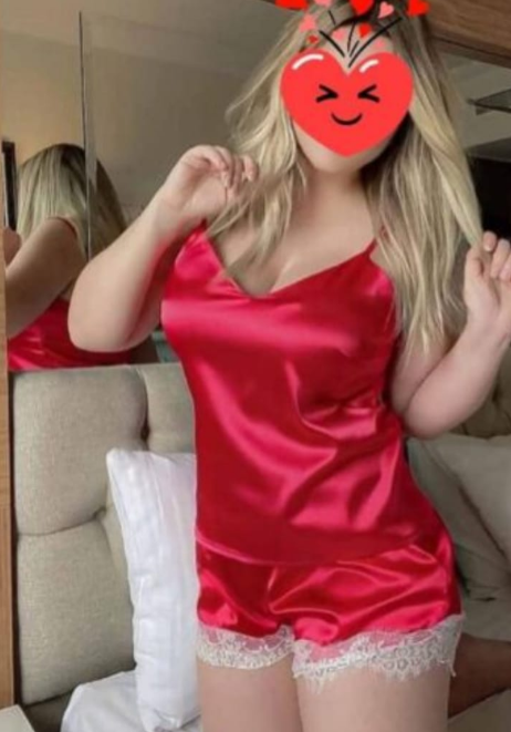 mini giyinen escort elçin