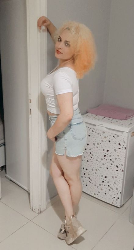 fiziği güzel gaziantep esc asena